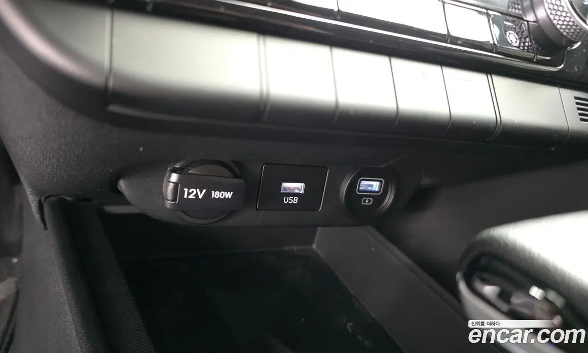 Hyundai Avante 2022 1.6 автомат (гидро), фото 29
