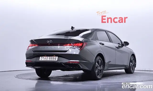 Hyundai Avante 2023 1.6 автомат (гидро), миниатюра 2