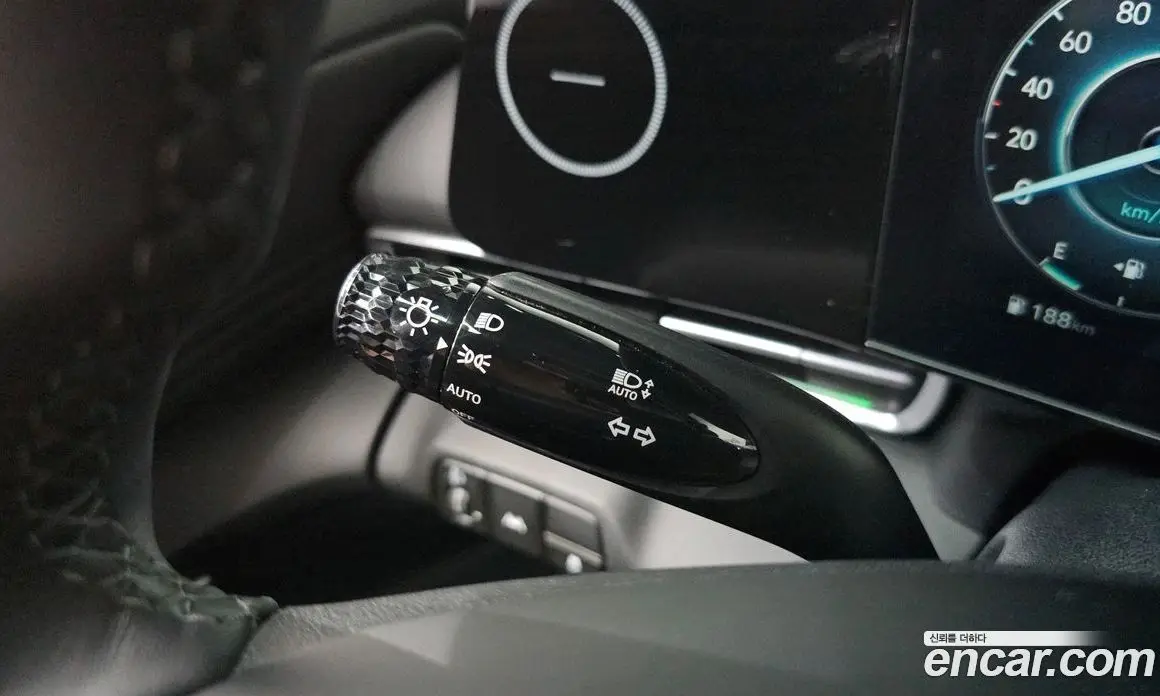 Hyundai Avante 2023 1.6 автомат (гидро), фото 30