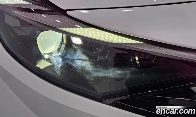 Hyundai Avante 2023 1.6 автомат (гидро), миниатюра 8