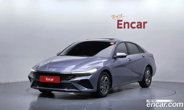 Hyundai Avante 2023 1.6 автомат (гидро), миниатюра 1