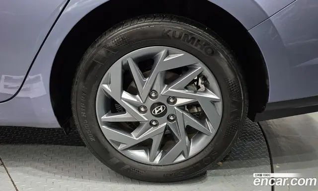 Hyundai Avante 2023 1.6 автомат (гидро), миниатюра 7
