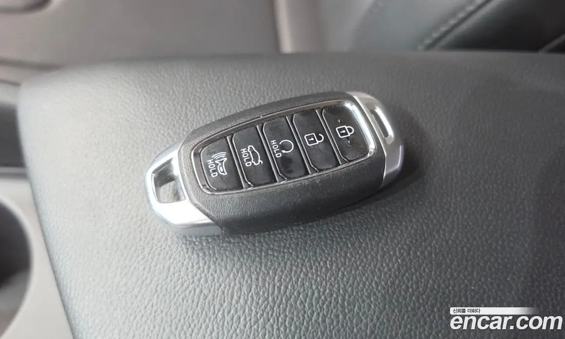 Hyundai Avante 2023 1.6 автомат (гидро), фото 22