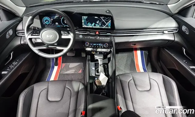 Hyundai Avante 2025 1.6 автомат (гидро), миниатюра 7