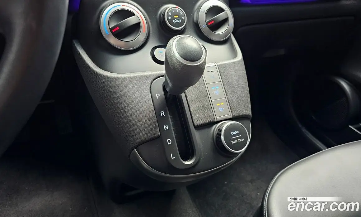 Hyundai Casper 2022 1.0 автомат (гидро), фото 12