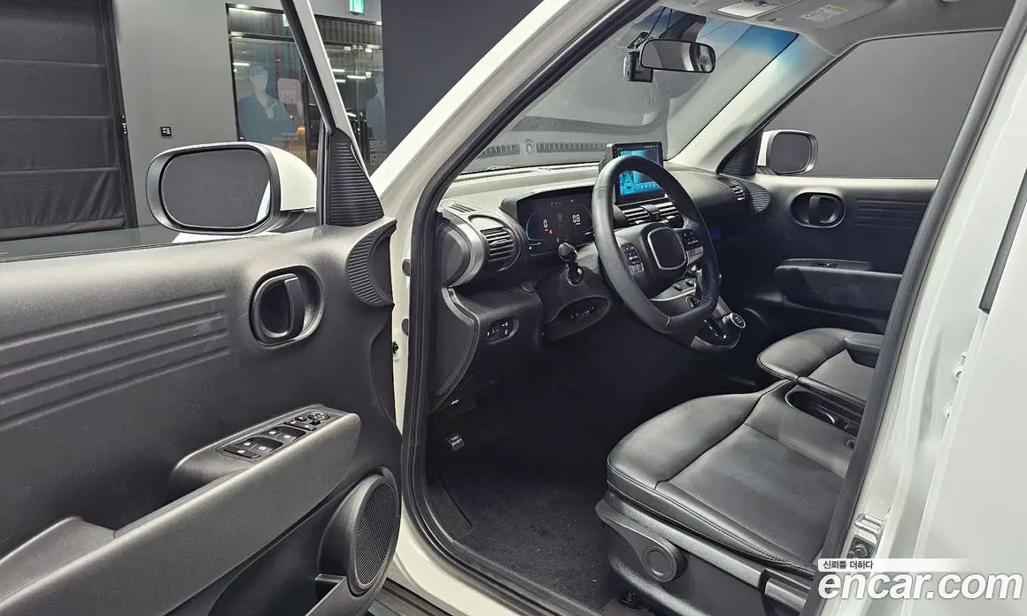 Hyundai Casper 2022 1.0 автомат (гидро), фото 13