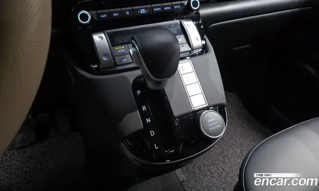 Hyundai Casper 2024 1.0 автомат (гидро), миниатюра 9