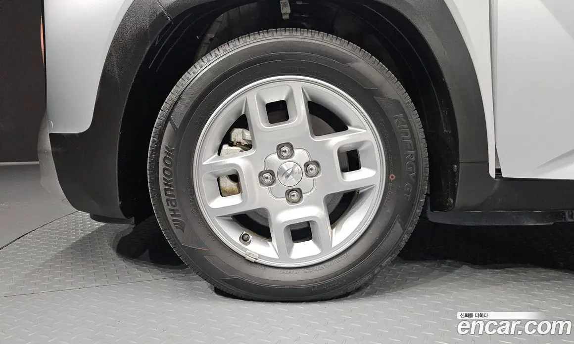 Hyundai Casper 2024 0.2 автомат (гидро), фото 5
