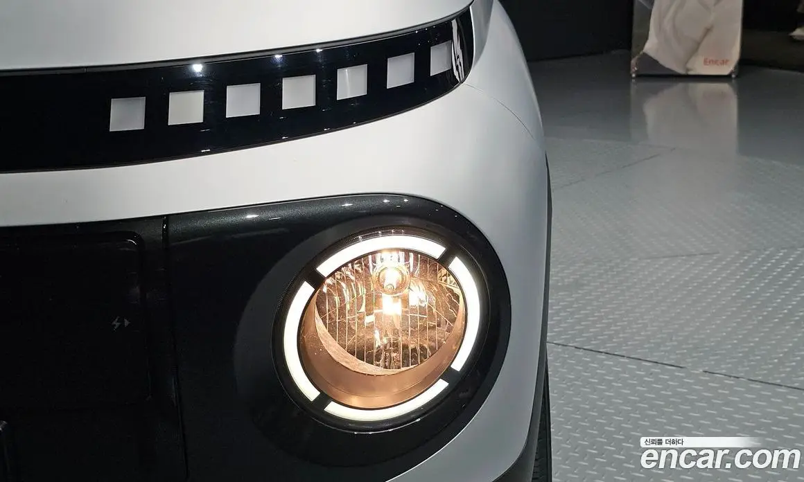 Hyundai Casper 2024 0.2 автомат (гидро), фото 8