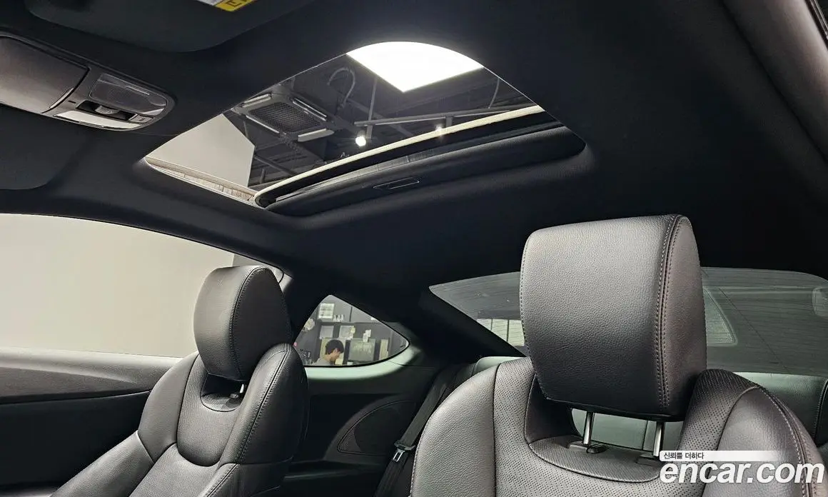Hyundai Genesis 2012 3.8 автомат (гидро), фото 22