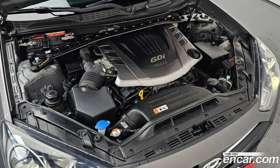 Hyundai Genesis 2012 3.8 автомат (гидро), фото 6