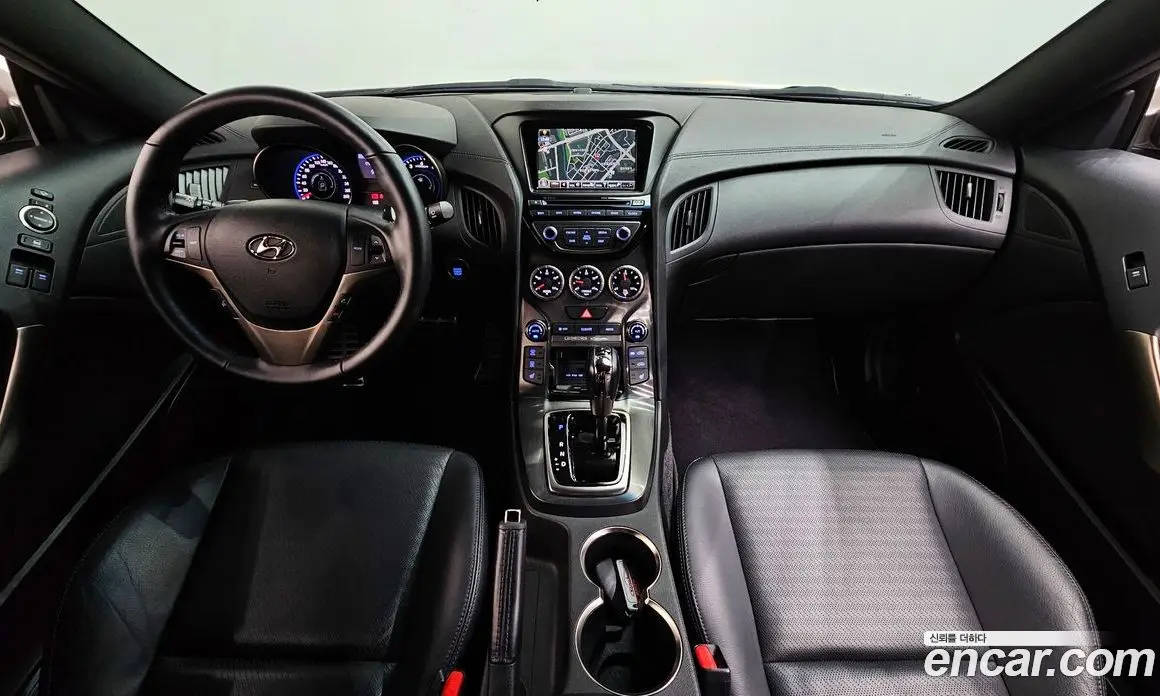 Hyundai Genesis 2012 3.8 автомат (гидро), фото 10