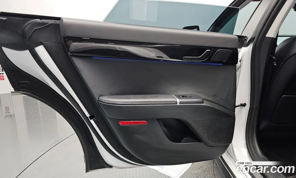 Hyundai Grandeur 2022 2.5 автомат (гидро), фото 14
