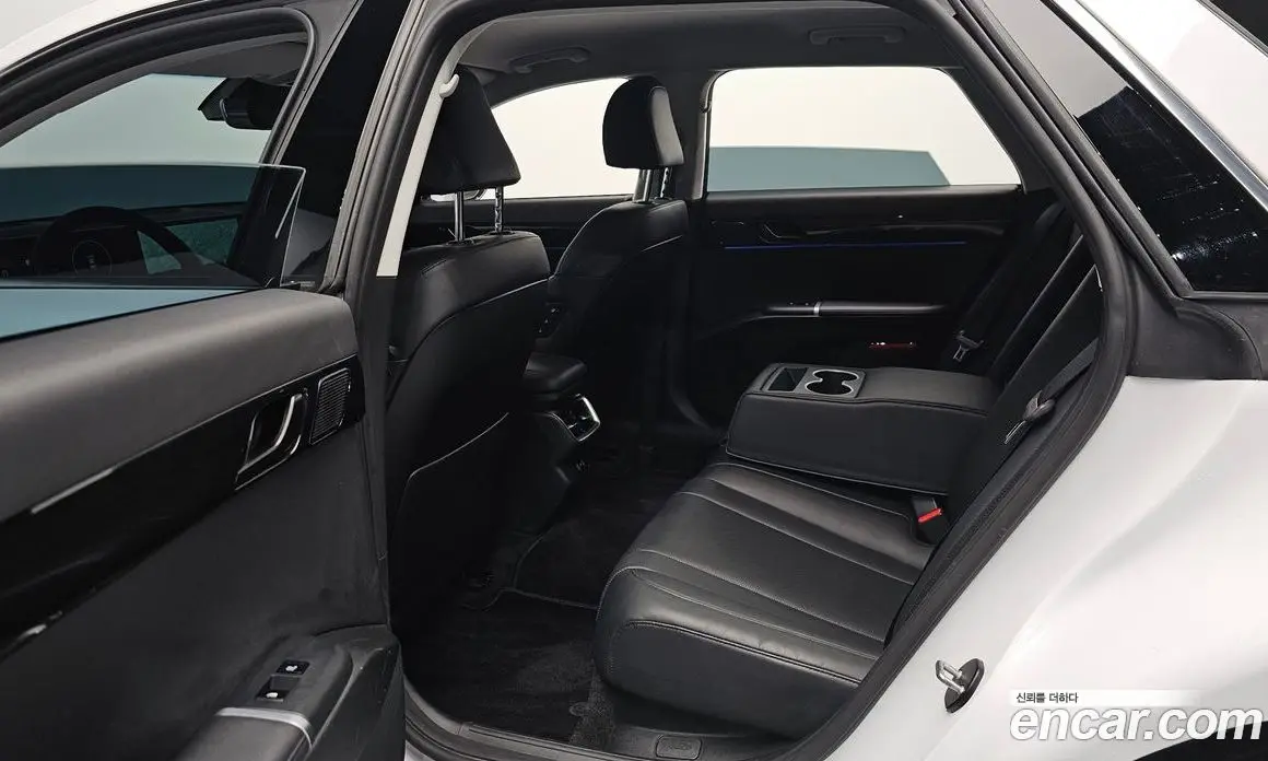 Hyundai Grandeur 2022 2.5 автомат (гидро), фото 15