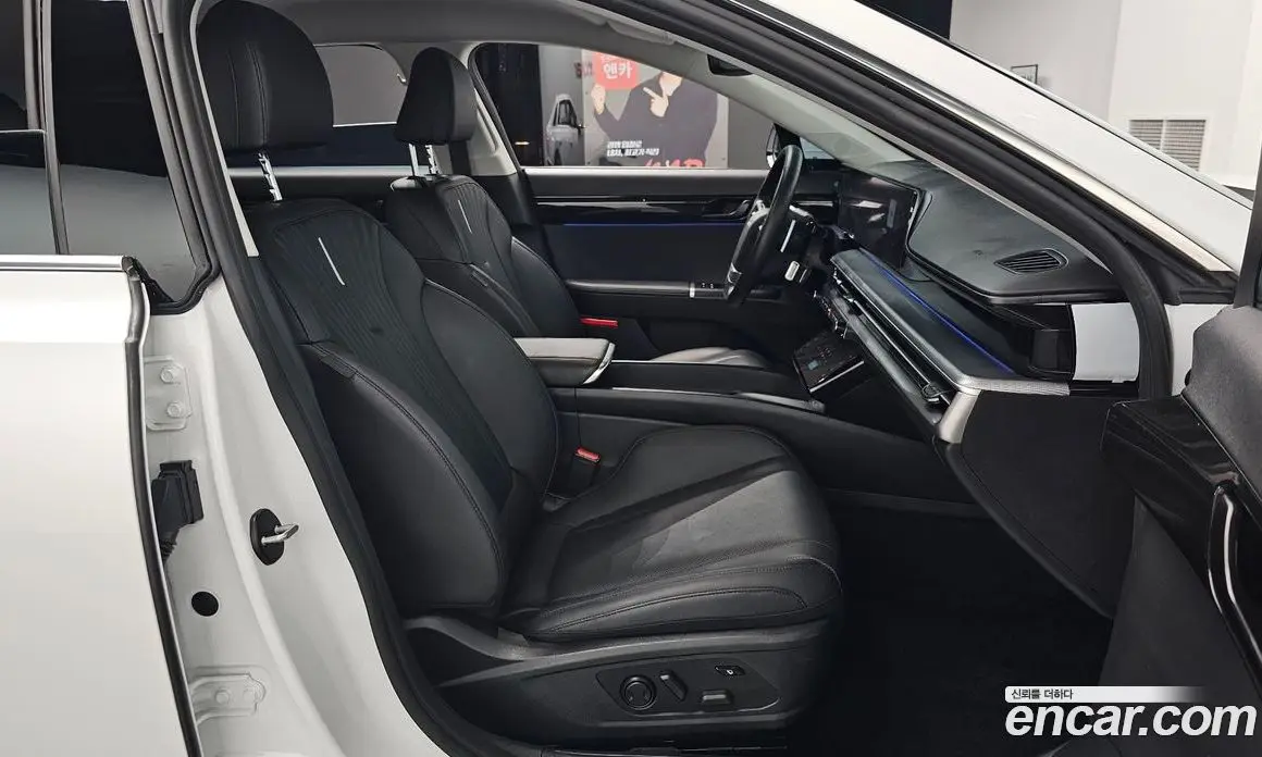 Hyundai Grandeur 2022 2.5 автомат (гидро), фото 17