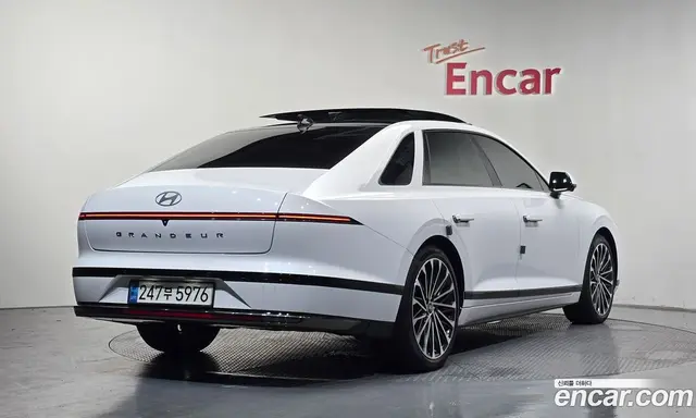 Hyundai Grandeur 2023 1.6 автомат (гидро), миниатюра 2