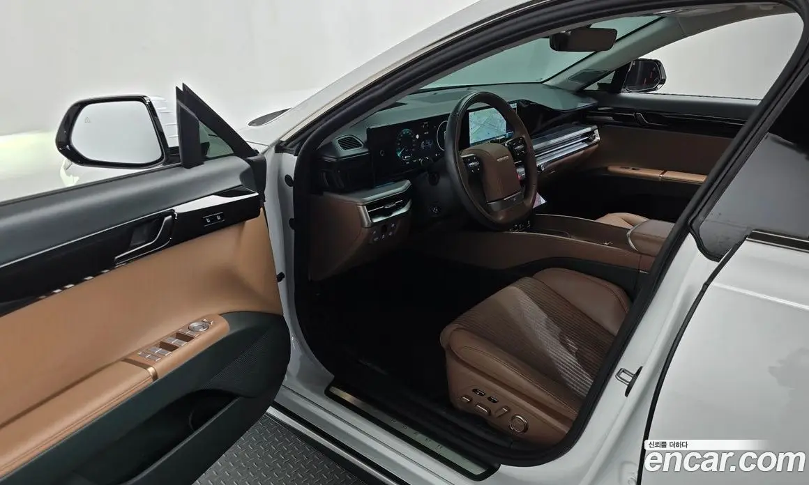 Hyundai Grandeur 2023 1.6 автомат (гидро), фото 13