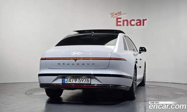 Hyundai Grandeur 2023 1.6 автомат (гидро), миниатюра 4
