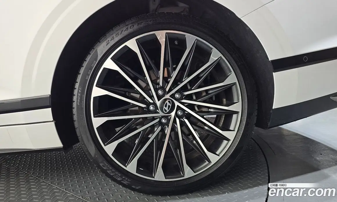 Hyundai Grandeur 2023 1.6 автомат (гидро), фото 7