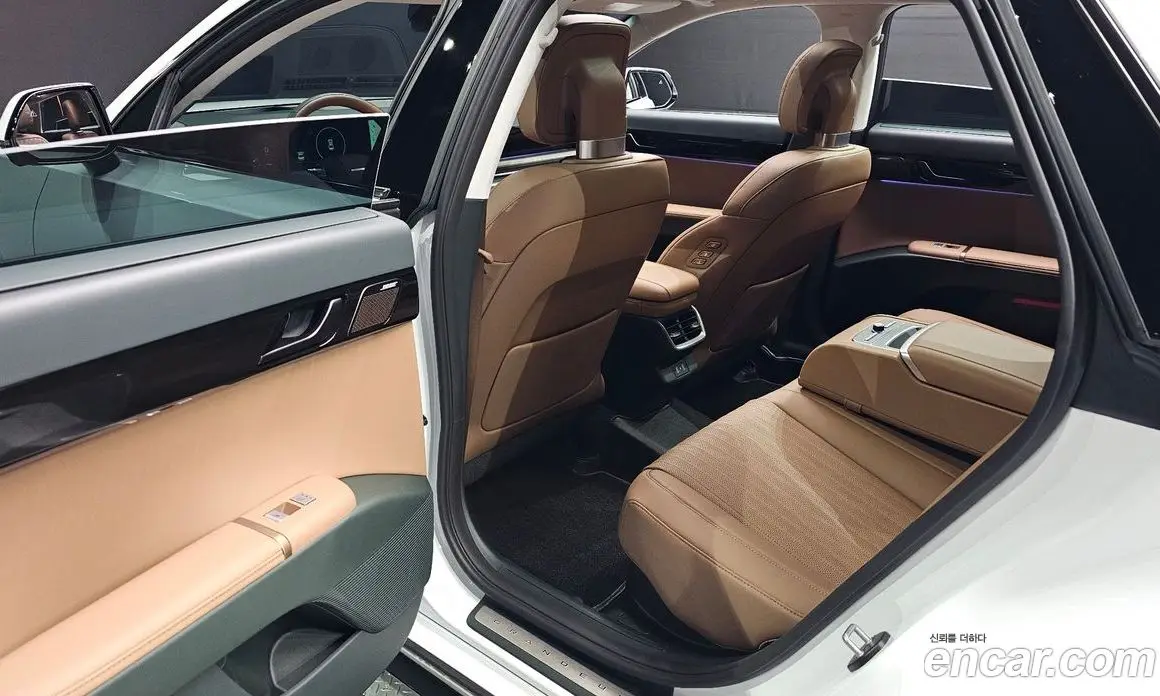 Hyundai Grandeur 2025 1.6 автомат (гидро), фото 12
