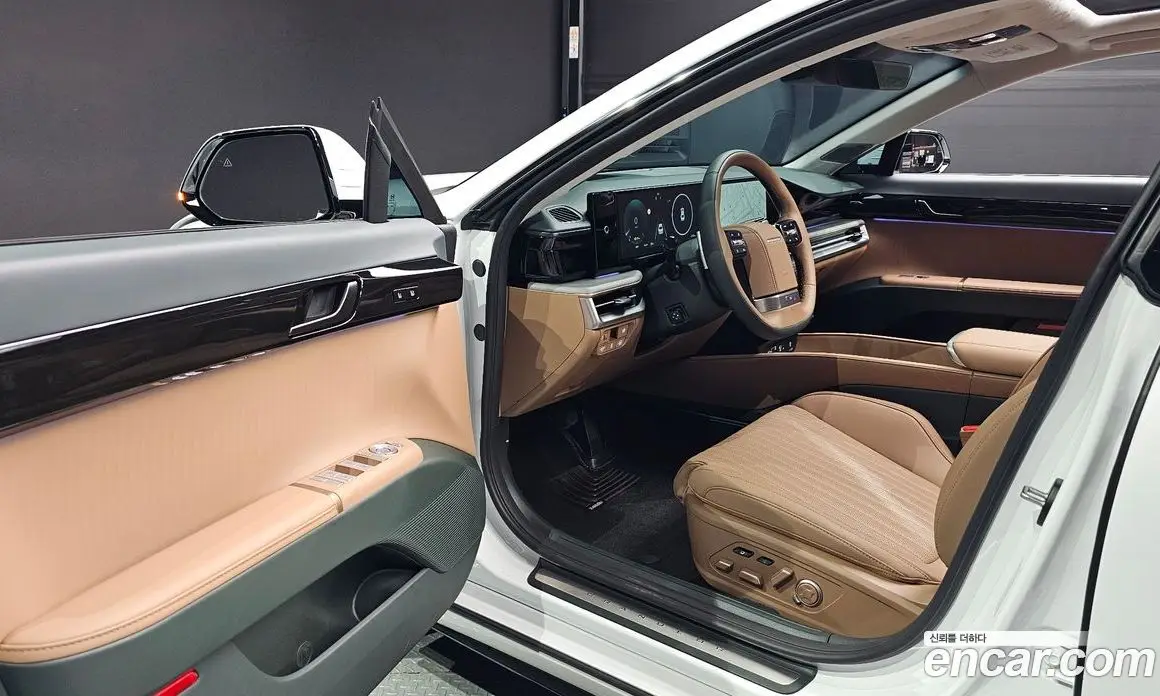 Hyundai Grandeur 2025 1.6 автомат (гидро), фото 10