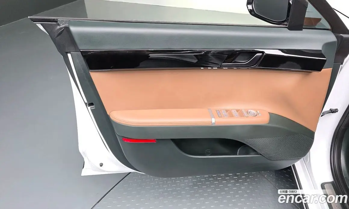 Hyundai Grandeur 2025 2.5 автомат (гидро), фото 14