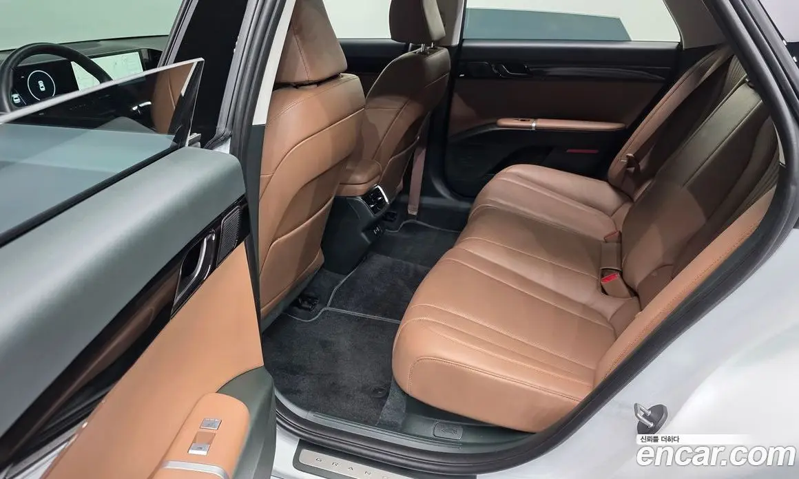 Hyundai Grandeur 2025 2.5 автомат (гидро), фото 18