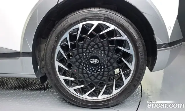 Hyundai Ioniq 5 2022 0.1 автомат (гидро), миниатюра 7