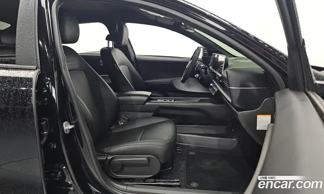 Hyundai Ioniq 6 2023 0.1 автомат (гидро), миниатюра 10
