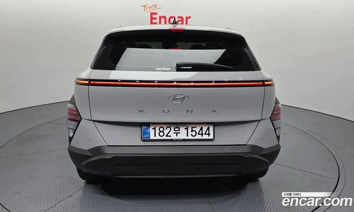 Hyundai Kona 2025 1.6 автомат (гидро), фото 26