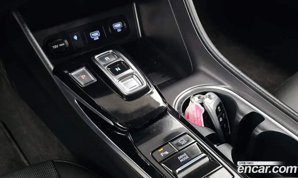 Hyundai Sonata 2019 2.0 автомат (гидро), фото 12