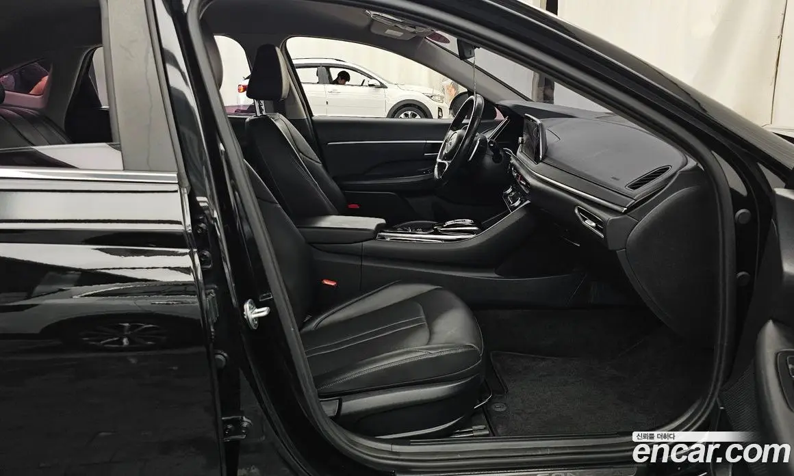 Hyundai Sonata 2019 2.0 автомат (гидро), фото 17
