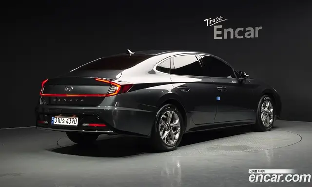 Hyundai Sonata 2022 2.0 автомат (гидро), миниатюра 2