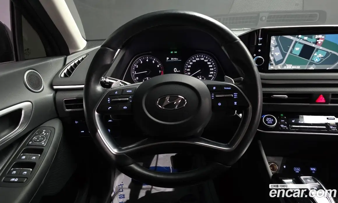 Hyundai Sonata 2022 2.0 автомат (гидро), фото 13