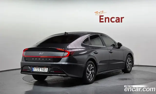Hyundai Sonata 2022 2.0 автомат (гидро), миниатюра 2