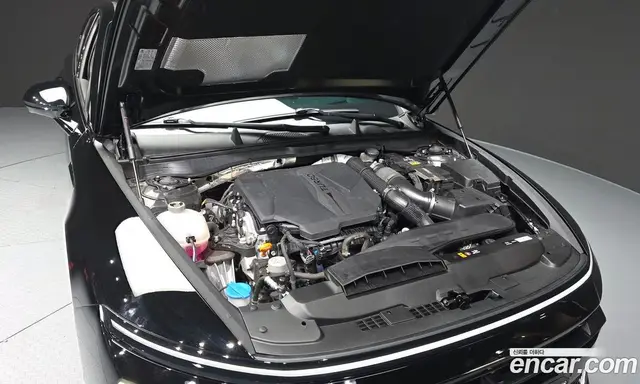 Hyundai Sonata 2023 2.5 автомат (гидро), миниатюра 6
