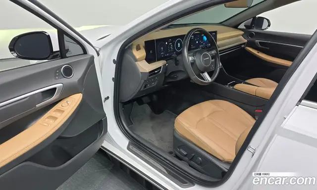 Hyundai Sonata 2024 1.6 автомат (гидро), миниатюра 10