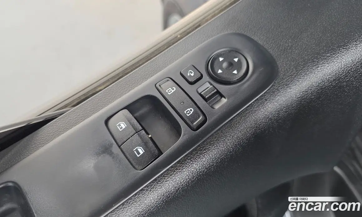 Hyundai Staria 2023 2.2 автомат (гидро), фото 29