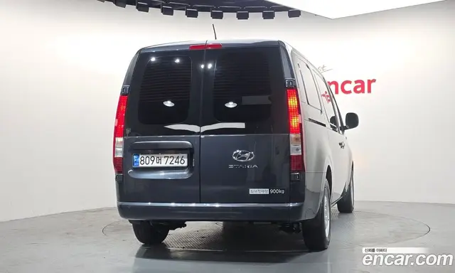 Hyundai Staria 2023 2.2 автомат (гидро), миниатюра 4
