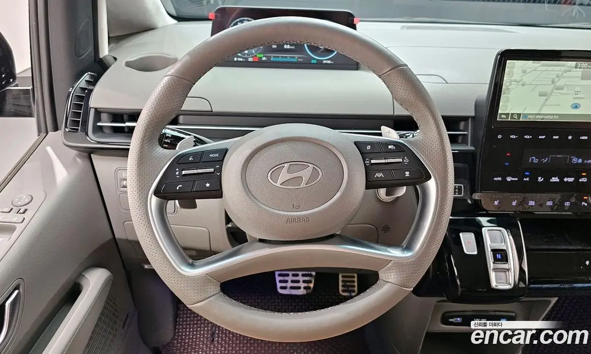 Hyundai Staria 2025 1.6 автомат (гидро), фото 14