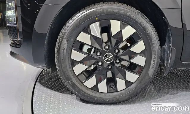 Hyundai Staria 2025 1.6 автомат (гидро), миниатюра 5