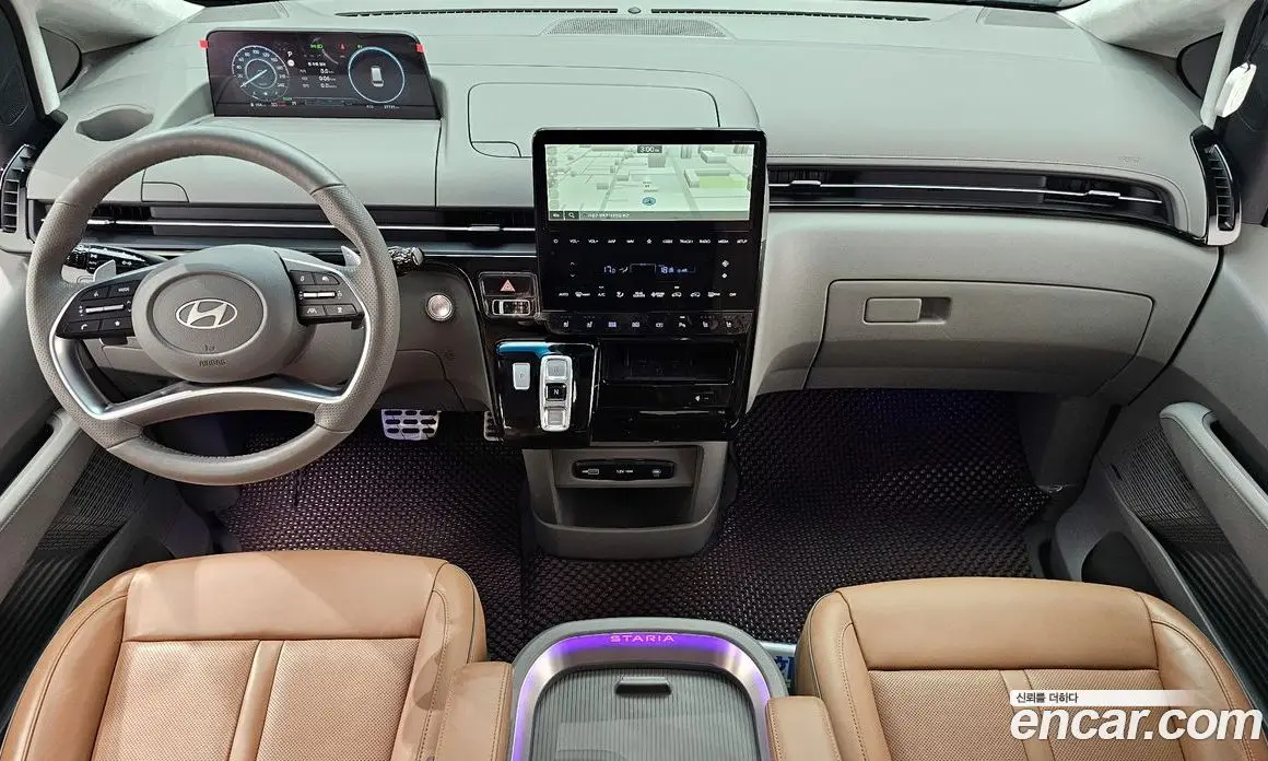 Hyundai Staria 2025 1.6 автомат (гидро), фото 7