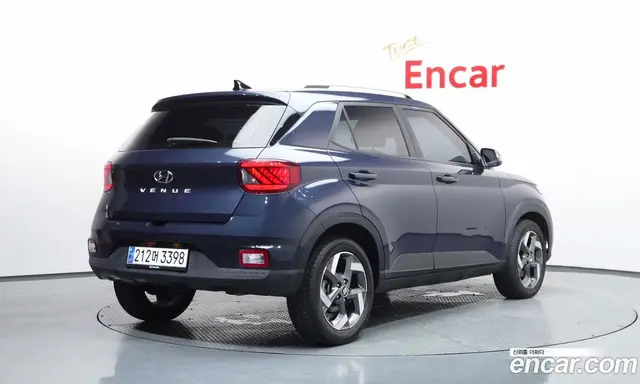 Hyundai Venue 2024 1.6 автомат (гидро), миниатюра 2