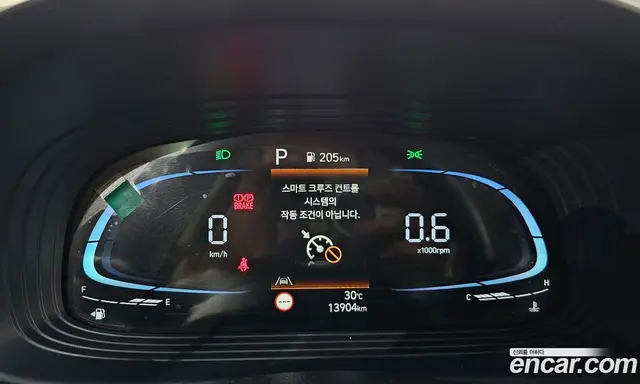Hyundai Venue 2024 1.6 автомат (гидро), миниатюра 11