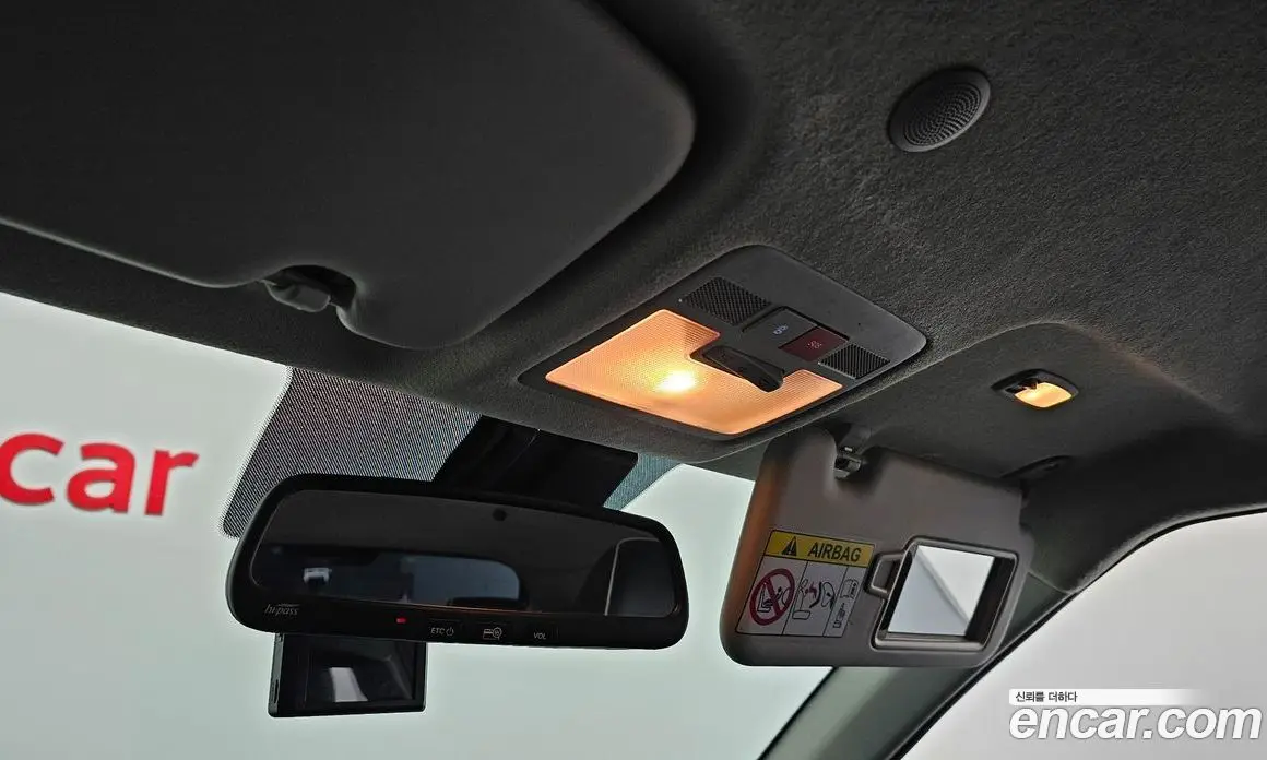 Hyundai Venue 2024 1.6 автомат (гидро), фото 22