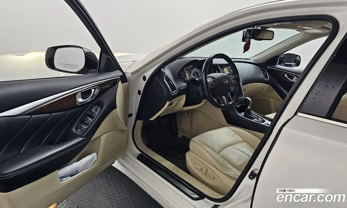 Infiniti Q50 2014 2.1 автомат (гидро), фото 10