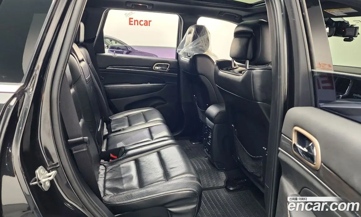 Jeep Cherokee 2015 3.0 автомат (гидро), фото 11