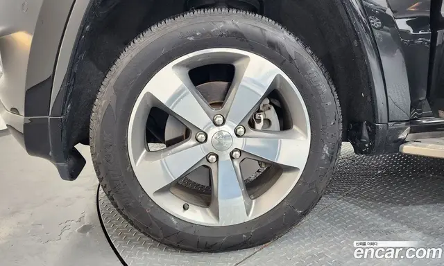 Jeep Cherokee 2015 3.0 автомат (гидро), миниатюра 5