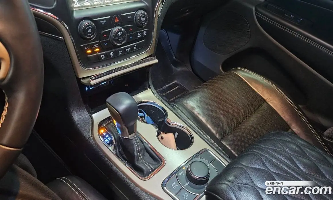 Jeep Cherokee 2017 3.6 автомат (гидро), фото 12