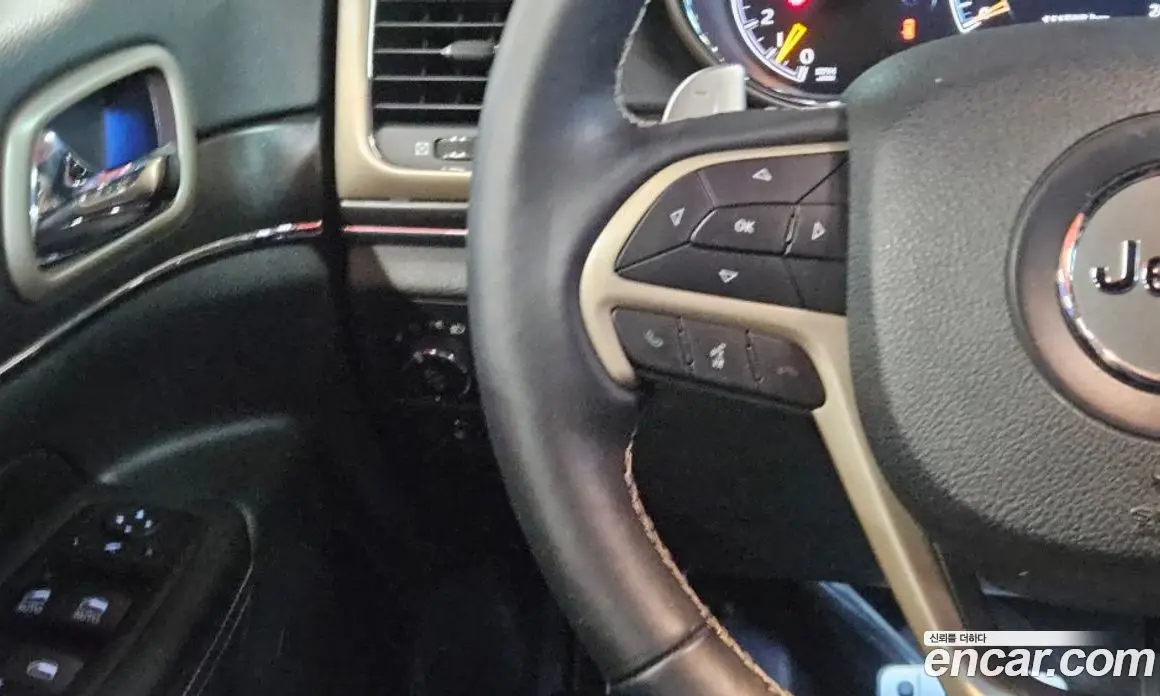 Jeep Cherokee 2017 3.6 автомат (гидро), фото 14